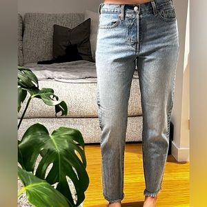 levi’s size 27
